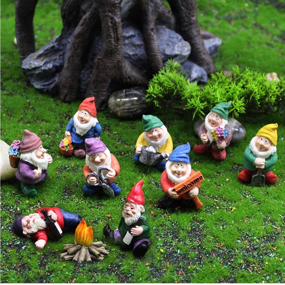 Gnome fairy garden statue figurines